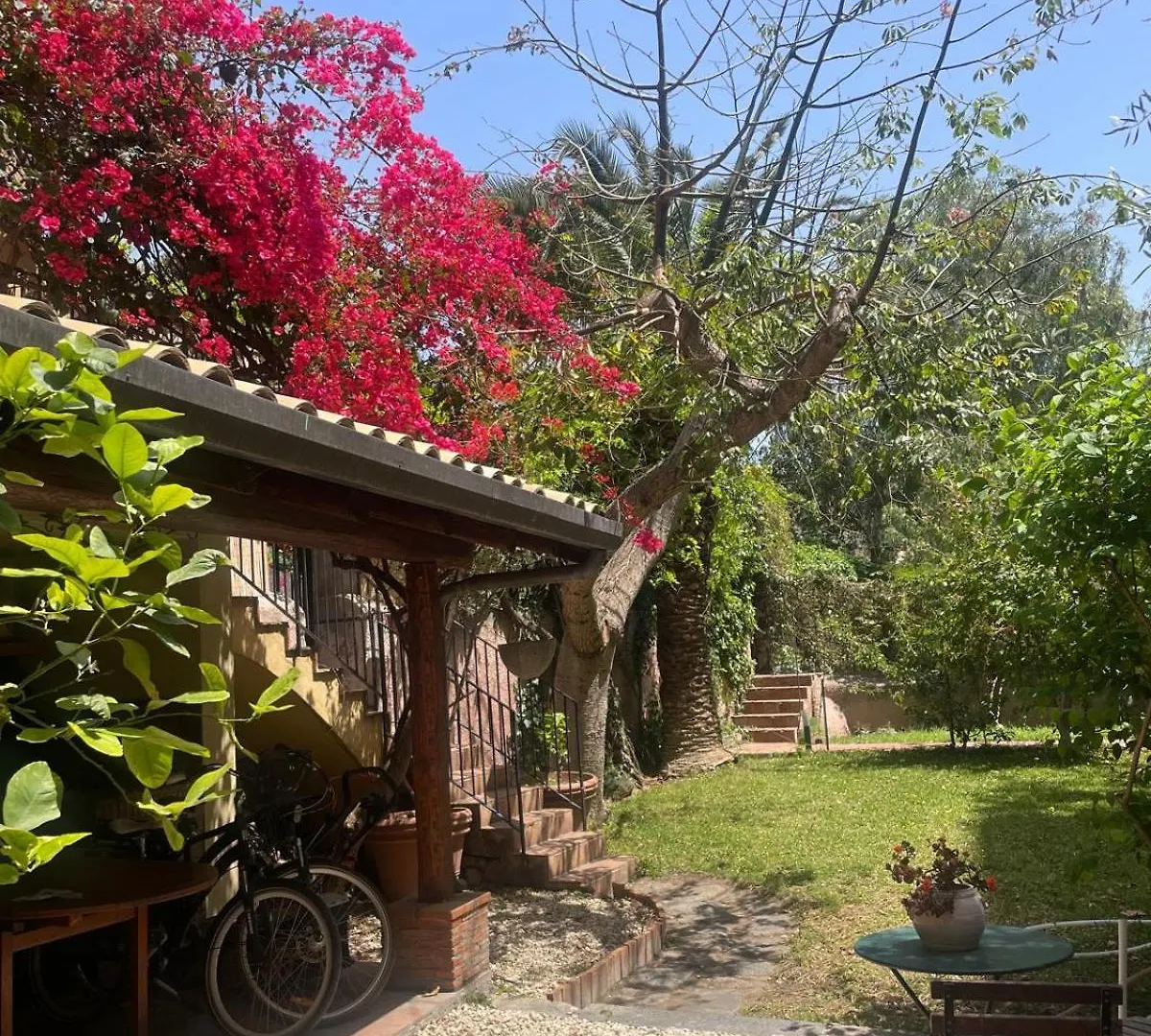 **** Bed & Breakfast Inn The Garden CTA Italien